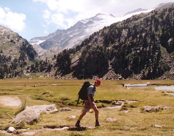 Plan dels Aigualluts mit Pico de Aneto