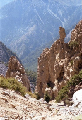 Alpine Szenen hoch über der Samariaschlucht