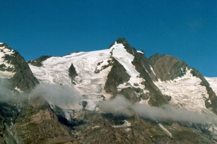Glocknermassiv von der Hochalpenstraße